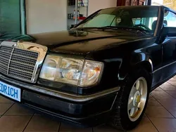 Schwarz Gebraucht 1992 Mercedes 230 Coupé | 3.000 €
