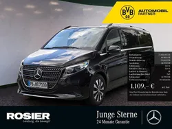 Schwarz / obsidianschwarz Gebraucht 2024 Mercedes V300 Avantgarde Van / Kleinbus | 73.850 € (Teuer)