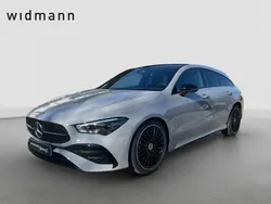 Grau Gebraucht 2025 Mercedes CLA200 Shooting Brake AMG Kombi | 45.980 €