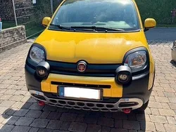 Gelb Gebraucht 2021 Fiat Panda Cross Cross Kleinwagen | 14.900 € (Fairer Preis)