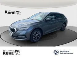 Graphitegrau Gebraucht 2024 Skoda Octavia Style Kombi | 32.690 € (Guter Preis)