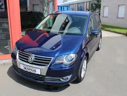 Blau Gebraucht 2010 VW Touran Freestyle Van / Kleinbus | 5.000 € (Fairer Preis)