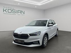 Weiß Neu 2025 Skoda Fabia Essence Limousine | 17.990 € (Fairer Preis)