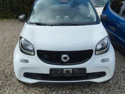 Weiß Gebraucht 2018 Smart ForFour Electric Drive Kleinwagen | 4.969 € (Superpreis)