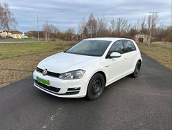 Weiß Gebraucht 2014 VW Golf VII Cup Limousine | 8.250 € (Fairer Preis)