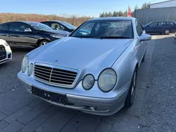 Silber Gebraucht 2001 Mercedes CLK230 Avantgarde Coupé | 1.290 €