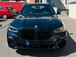 Schwarz Gebraucht 2019 BMW X5 SUV | 50.750 € (Etwas zu teuer)