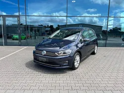 Blau Gebraucht 2016 VW Golf Sportsvan LOUNGE Van / Kleinbus | 13.990 € (Fairer Preis)