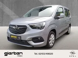 Grau Gebraucht 2020 Opel Combo Life Edition Van / Kleinbus | 17.990 € (Guter Preis)
