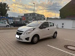 Weiß Gebraucht 2012 Chevrolet Spark Kleinwagen | 1.899 € (Fairer Preis)