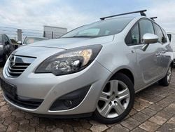Silber Gebraucht 2010 Opel Meriva Van / Kleinbus | 2.950 € (Guter Preis)