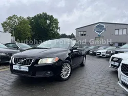 Schwarz Gebraucht 2008 Volvo V70 Summum Kombi | 9.999 €
