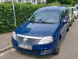 Blau Gebraucht 2009 Dacia Logan Kombi | 2.400 € (Fairer Preis)