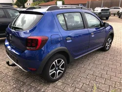 Blau Gebraucht 2020 Dacia Sandero Celebration Kleinwagen | 10.790 € (Superpreis)