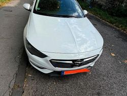 Weiß Gebraucht 2019 Opel Insignia Kombi | 9.000 € (Fairer Preis)