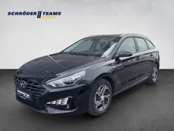 Schwarz Gebraucht 2024 Hyundai i30 Select Kombi | 19.690 € (Guter Preis)