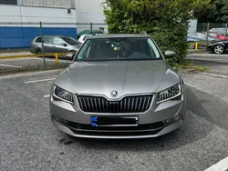 Gold Gebraucht 2016 Skoda Superb Style Kombi | 14.999 € (Guter Preis)