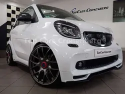 Weiß Gebraucht 2019 Smart ForTwo Cabrio Brabus Xclusive Cabrio | 28.950 €