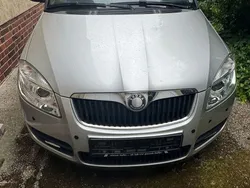 Silber Gebraucht 2007 Skoda Roomster Kombi | 4.000 € (Etwas zu teuer)