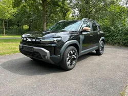 Schwarz Gebraucht 2025 Dacia Duster Extreme SUV | 26.000 € (Guter Preis)