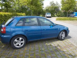 Blau Gebraucht 2003 Audi A3 S-Line Limousine | 3.300 € (Etwas zu teuer)