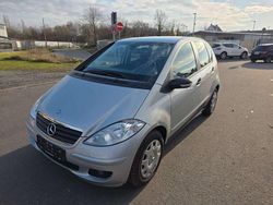 Polarsilber Gebraucht 2007 Mercedes A150 Kleinwagen | 4.480 € (Fairer Preis)
