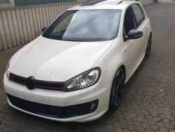Weiß Gebraucht 2012 VW Golf VI Edition Limousine | 13.500 € (Etwas zu teuer)