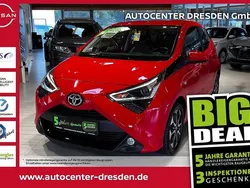Rot Gebraucht 2020 Toyota Aygo X-play Kleinwagen | 8.980 € (Fairer Preis)
