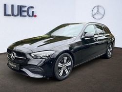 Unilack schwarz Gebraucht 2022 Mercedes C200 Avantgarde Kombi | 33.350 € (Guter Preis)