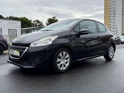 Schwarz Gebraucht 2012 Peugeot 208 Access Kleinwagen | 4.790 € (Fairer Preis)