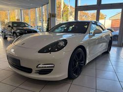 Weiß Gebraucht 2012 Porsche Panamera Coupé | 27.990 € (Fairer Preis)