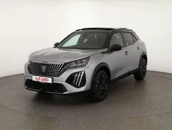 Grau Gebraucht 2024 Peugeot 2008 GT SUV | 23.890 € (Fairer Preis)