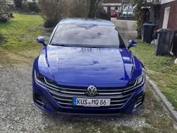 Blau Gebraucht 2021 VW Arteon R Kombi | 36.800 € (Fairer Preis)