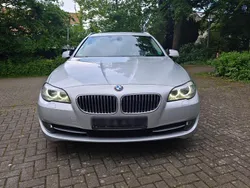 Silber Gebraucht 2011 BMW 530 Kombi | 10.499 € (Guter Preis)