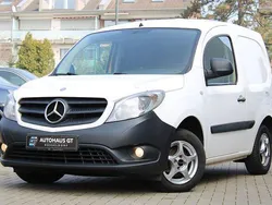 Weiss Gebraucht 2015 Mercedes Citan 108 Van | 5.999 € (Guter Preis)