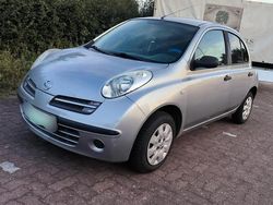 Grau Gebraucht 2009 Nissan Micra Kleinwagen | 1.200 € (Guter Preis)