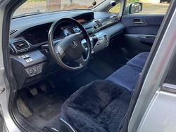 Silber Gebraucht 2008 Honda FR-V Van / Kleinbus | 2.477 € (Fairer Preis)