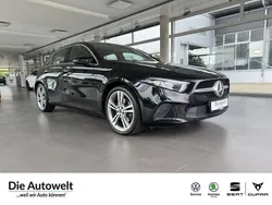 Kosmosschwarz Gebraucht 2020 Mercedes A220 Limousine | 24.980 € (Guter Preis)