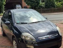 Gebraucht 2011 Fiat Grande Punto Kleinwagen | 2.299 €