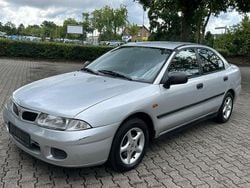 Silber Gebraucht 1999 Mitsubishi Carisma Comfort Edition Limousine | 798 € (Guter Preis)