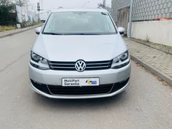 Silber Gebraucht 2015 VW Sharan Highline Van / Kleinbus | 23.990 € (Fairer Preis)