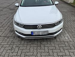 Weiß Gebraucht 2015 VW Passat Kombi | 12.500 € (Fairer Preis)