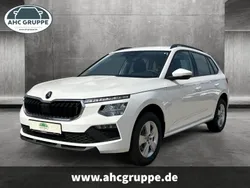 Weiss Neu 2025 Skoda Kamiq Essence SUV | 24.180 € (Fairer Preis)