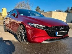 Rot Gebraucht 2019 Mazda 3 Selection Limousine | 17.500 € (Fairer Preis)