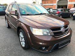 Braun Gebraucht 2013 Fiat Freemont Lounge SUV | 8.499 € (Fairer Preis)