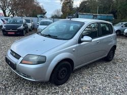 Silber Gebraucht 2007 Chevrolet Kalos Limousine | 600 € (Superpreis)