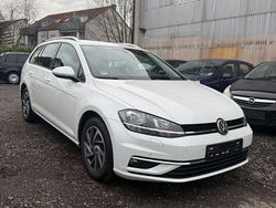 Weiß Gebraucht 2018 VW Golf VII Comfortline Kombi | 13.800 € (Fairer Preis)