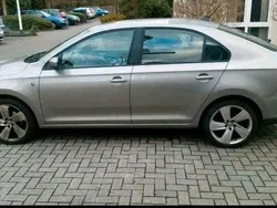 Andere außenfarben Gebraucht 2013 Seat Toledo Ecomotive Limousine | 11.500 €