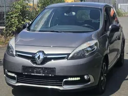 Grau Gebraucht 2015 Renault Scénic III Van / Kleinbus | 4.350 € (Fairer Preis)
