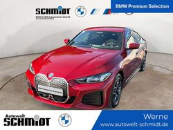 Fire red metallic Gebraucht 2025 BMW i4 M Sport Limousine | 49.990 € (Fairer Preis)